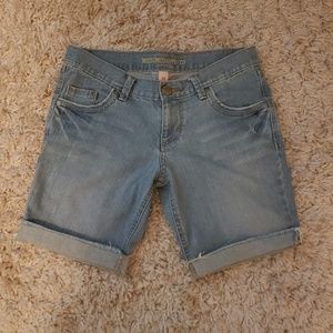Cute denim shorts